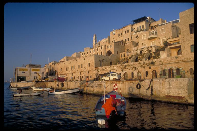 Las runias de Jaffa al borde del Mediterráneo, en Tel-Aviv. (clickear para agrandar imagen). Foto: Ministerio de Turismo de Israel.